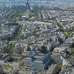 La Librairie Parisienne-Convention, Porte De Versailles